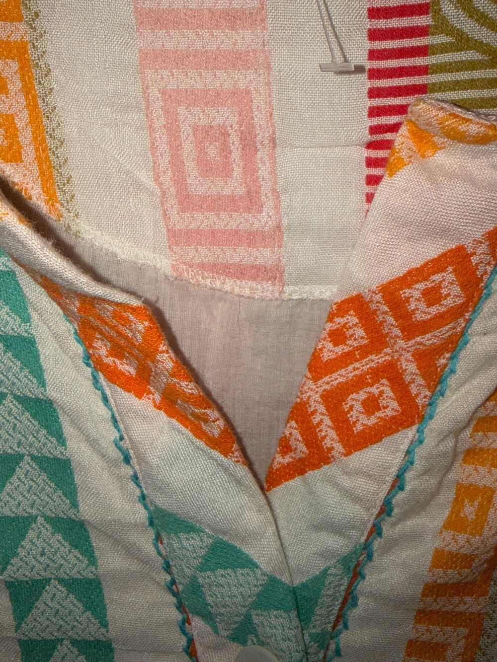Tru Luxe Jeans Multicolor Geometric Stripe V-Neck Tunic - Picture 4 of 6